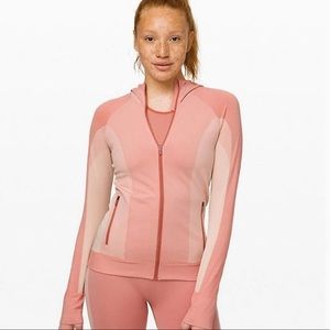 Lululemon Ebb to train abstract jacket size 6